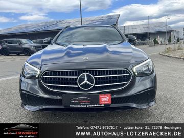 Mercedes E 200 - 2