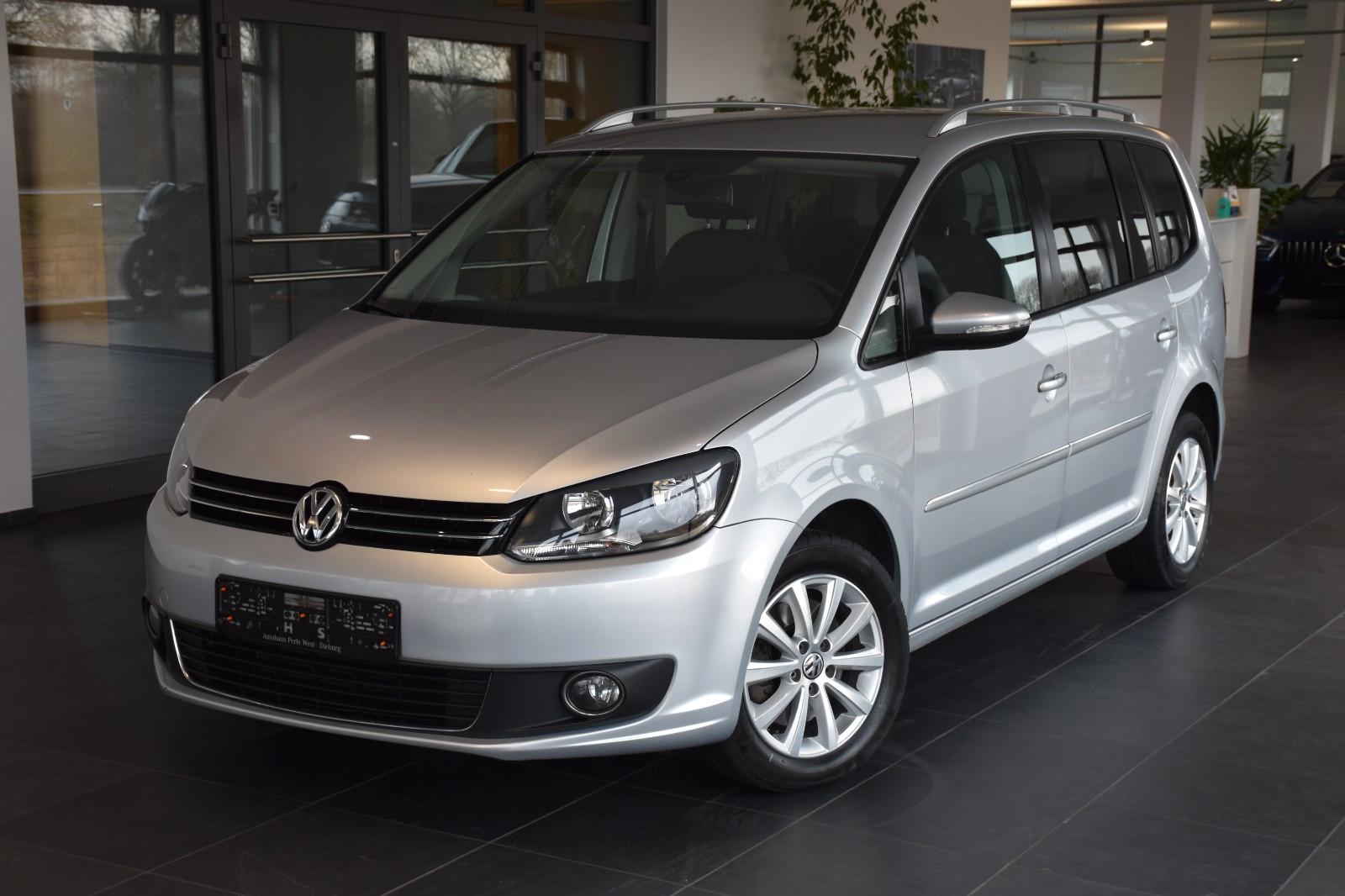 Volkswagen Touran 2.0 TDI DSG Highline"NAVIGATION"ALU"AHK"
