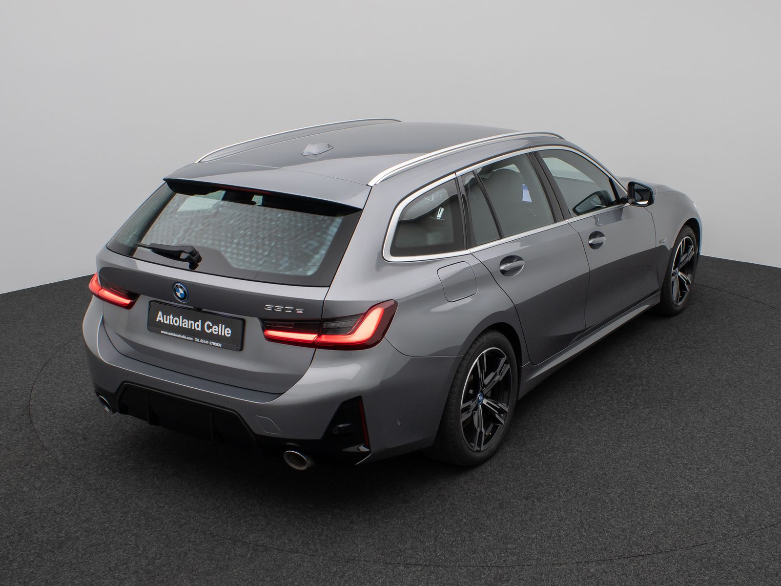 Fahrzeugabbildung BMW 330e M Sport Kamera HUD DAB H/K Alarm LED 18Zoll