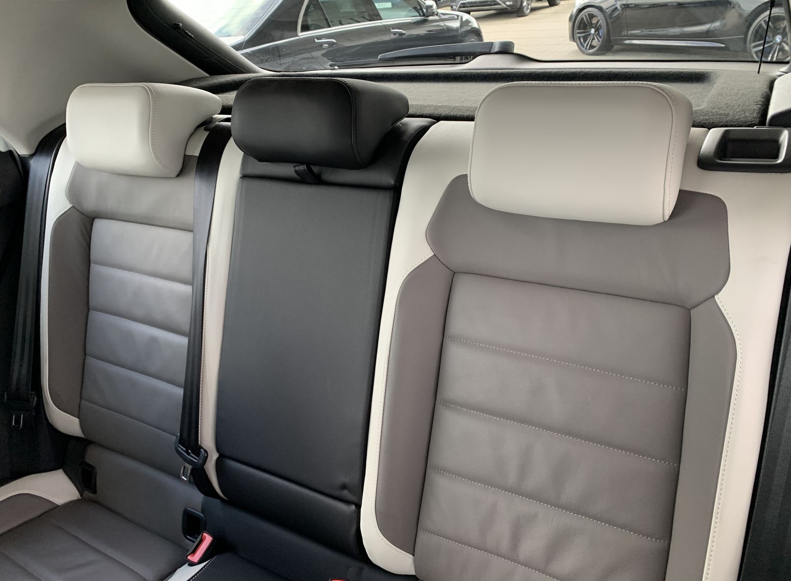 Fahrzeugabbildung Volkswagen T-Roc 2.0 TDI*Style*Leder*LED*STHZ*ACC*Side*Cam*