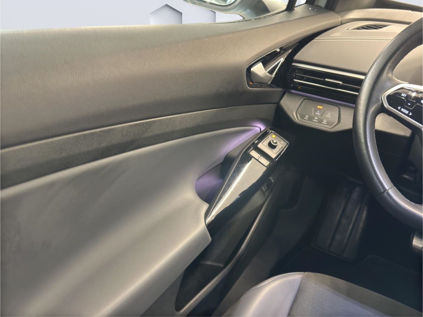 ID.4 150 kW Pro Performance 150kW LED AHZV Rückf