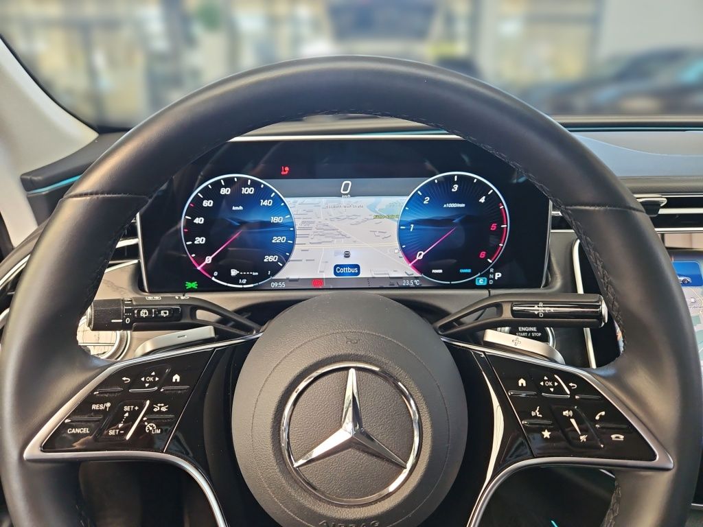 Fahrzeugabbildung Mercedes-Benz E 220 dT Avantg. Distronic+ AHK LED KeyLess SHZ