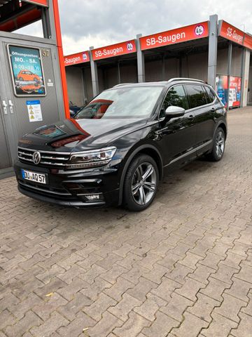 Volkswagen Tiguan Allspace 2.0 TDI R-Line 7 Sitzer 4MOTION