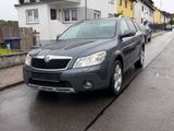 Skoda Octavia 1.8 TSI 4x4 Scout Combi Scout - Skoda Octavia aus 2012 mit Benzin-Antrieb: Kombi, 1.4
