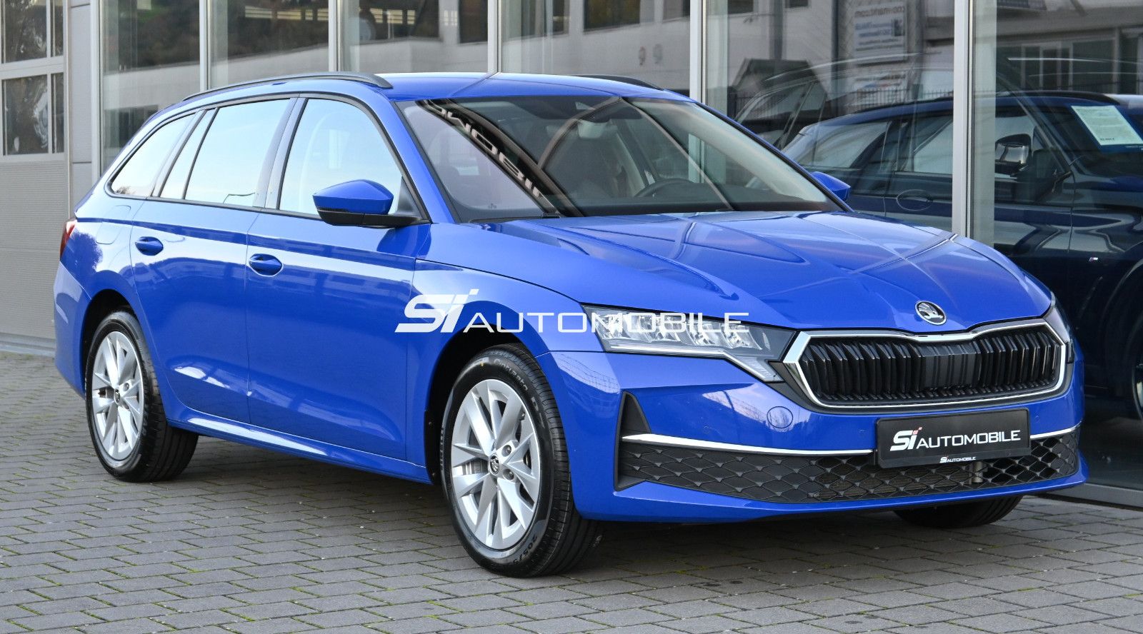 Fahrzeugabbildung SKODA Octavia 2.0 TDI DSG Combi°AHK°KOMF.PAK°STANDHEIZ