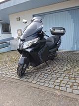 Suzuki Burgman 400 - SUZUKI BURGMAN 400