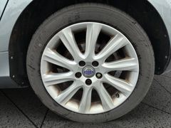 Volvo V40 Momentum D3 DPF