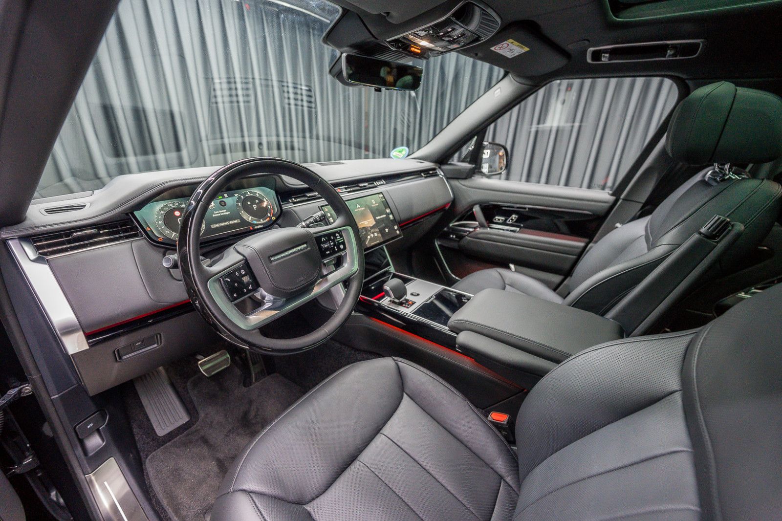 Fahrzeugabbildung Land Rover Range Rover P530 Autob. LWB Fond-TV 23''