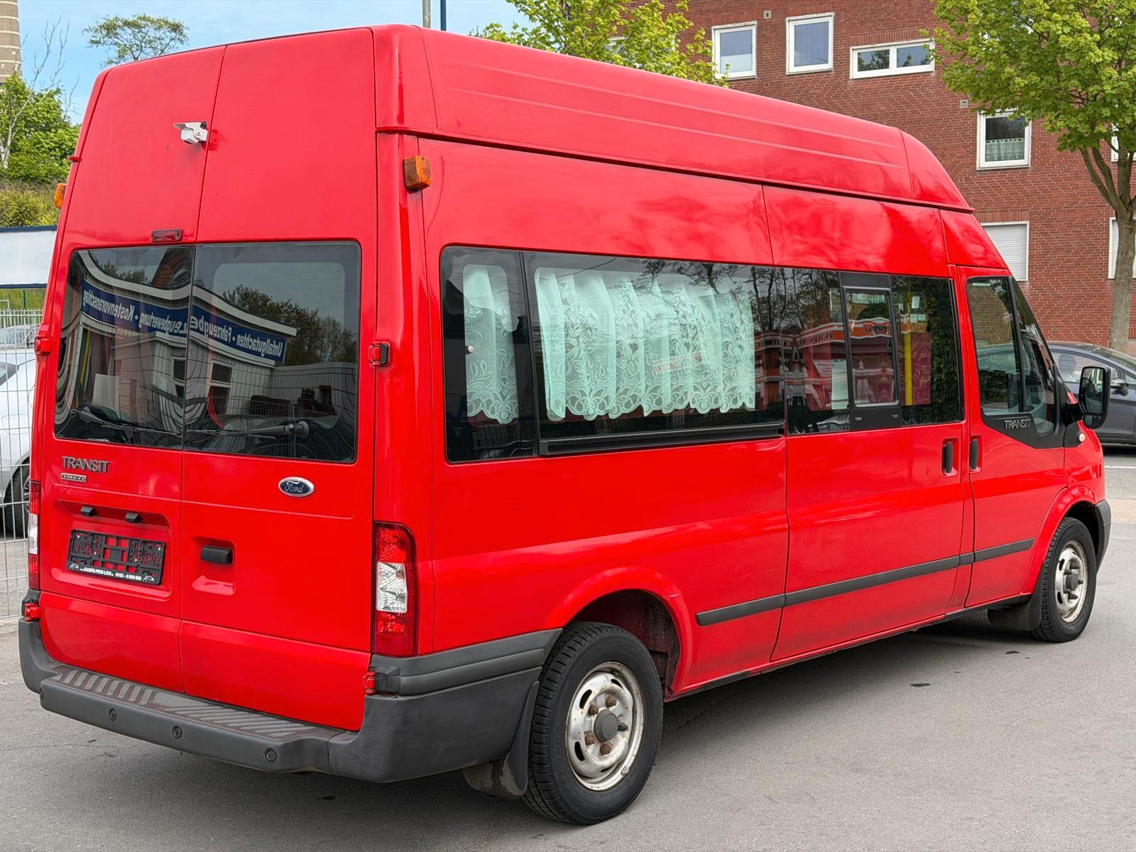Ford Tourneo