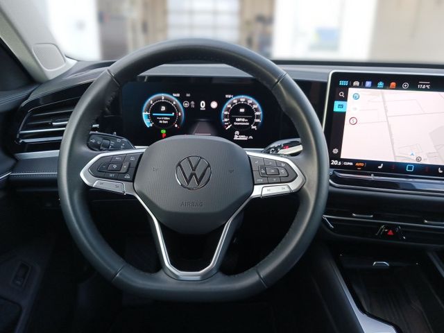 Passat Variant 2.0 TDI DSG ELEGANCE IQ.LIGHT+AHK