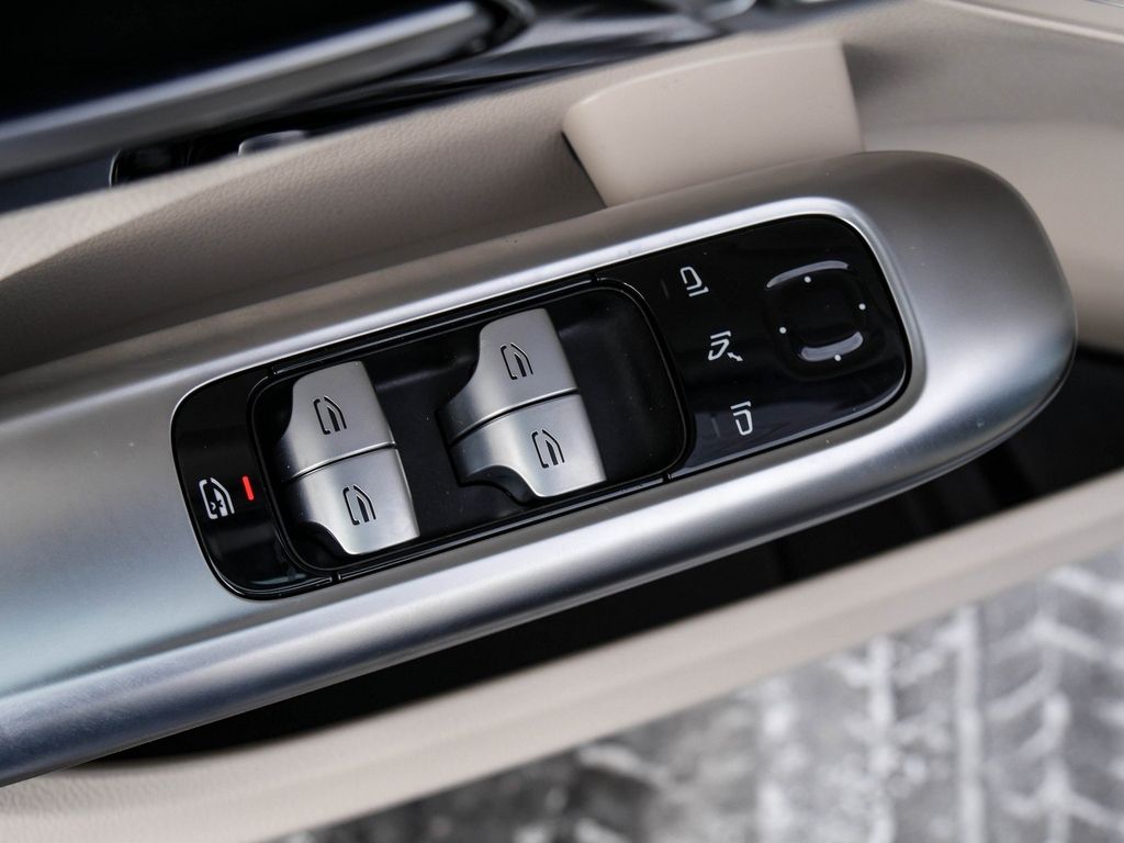 Mercedes-Benz C 200 AVANTGARDE |Avantgarde|DISTR|NAVI|360°|AHK
