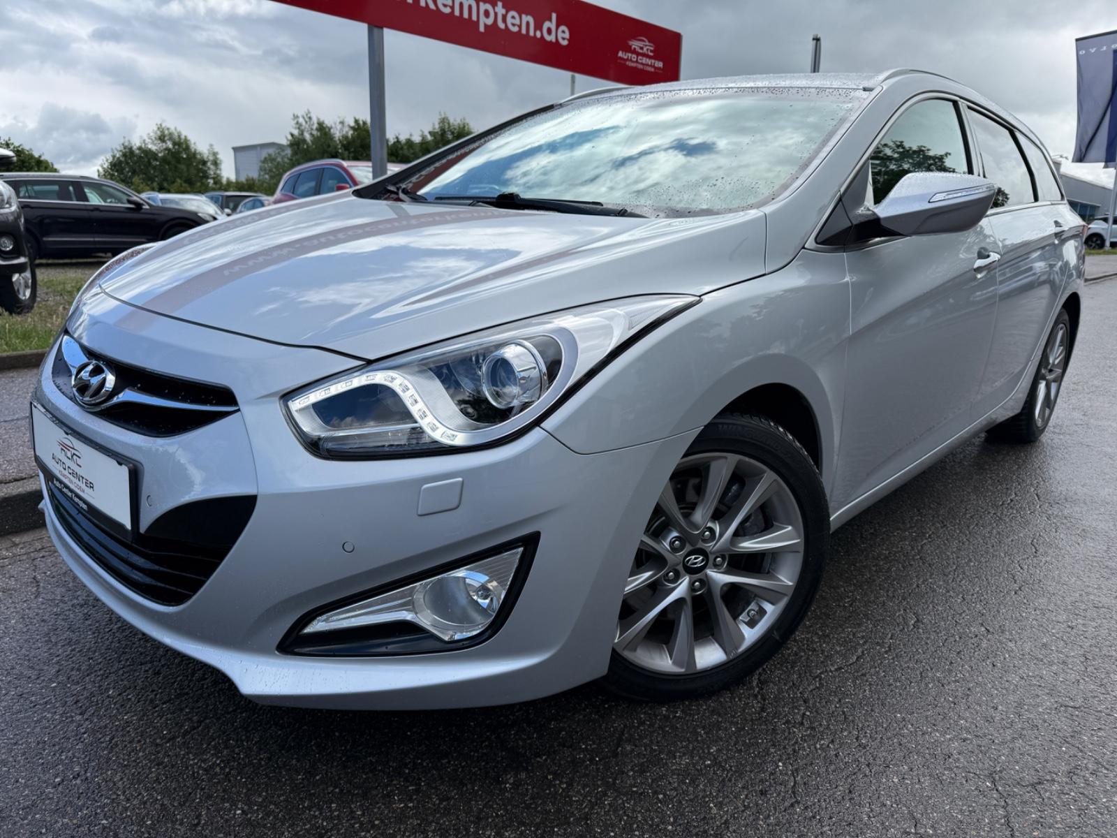 Hyundai i40 cw FIFA World Cup Edition*NAVI