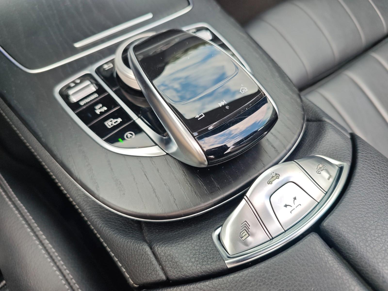 Mercedes-Benz E 220 CABRIO AMG-LINE*BURMESTER*KAMERA*AIRSCARF*