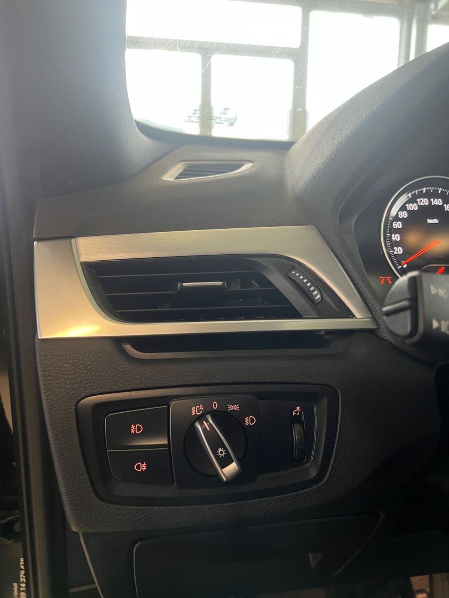 Fahrzeugabbildung BMW X1 xDrive 25 i M Sport *PANO*HEAD-UP*LED*MEMORY*