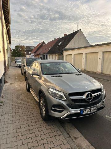 MERCEDES-BENZ GLE 350 d 4MATIC -