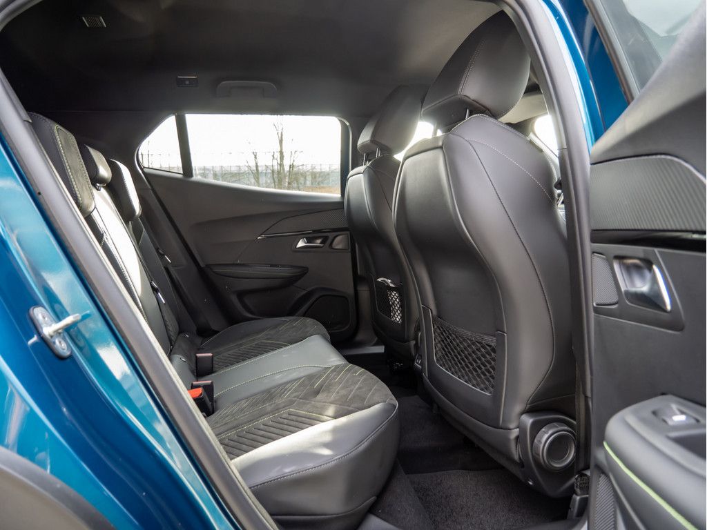 Peugeot 2008 - Bild 8