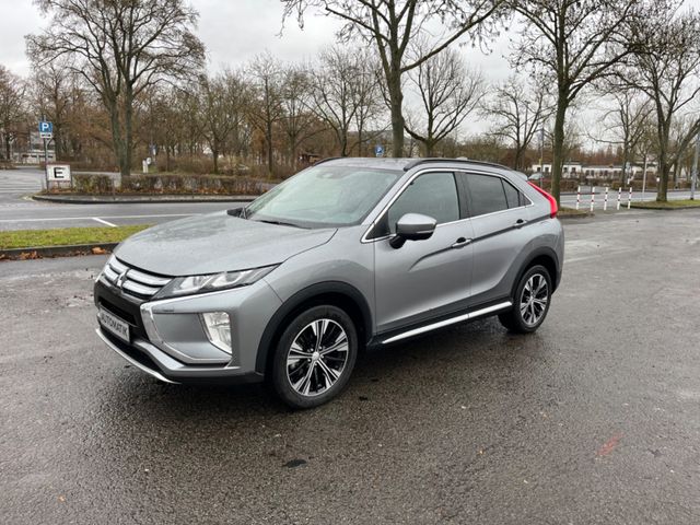 Mitsubishi Eclipse Cross Top 4WD, KAM 360*,Head-Up, ACC,LED