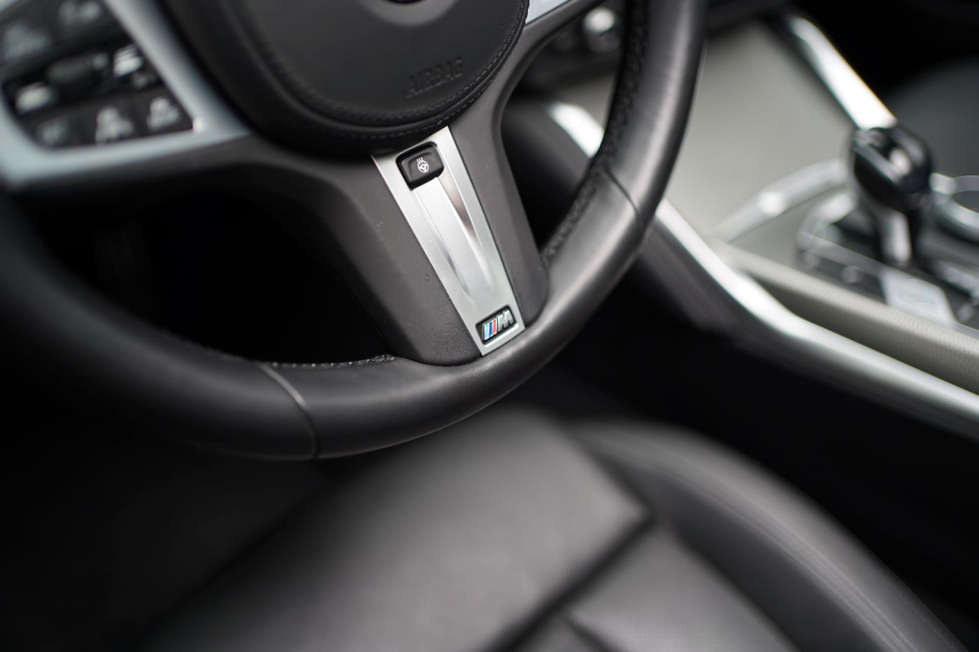 Fahrzeugabbildung BMW M440i xDrive ParkAssist.+HarmanKardon+Laserlicht