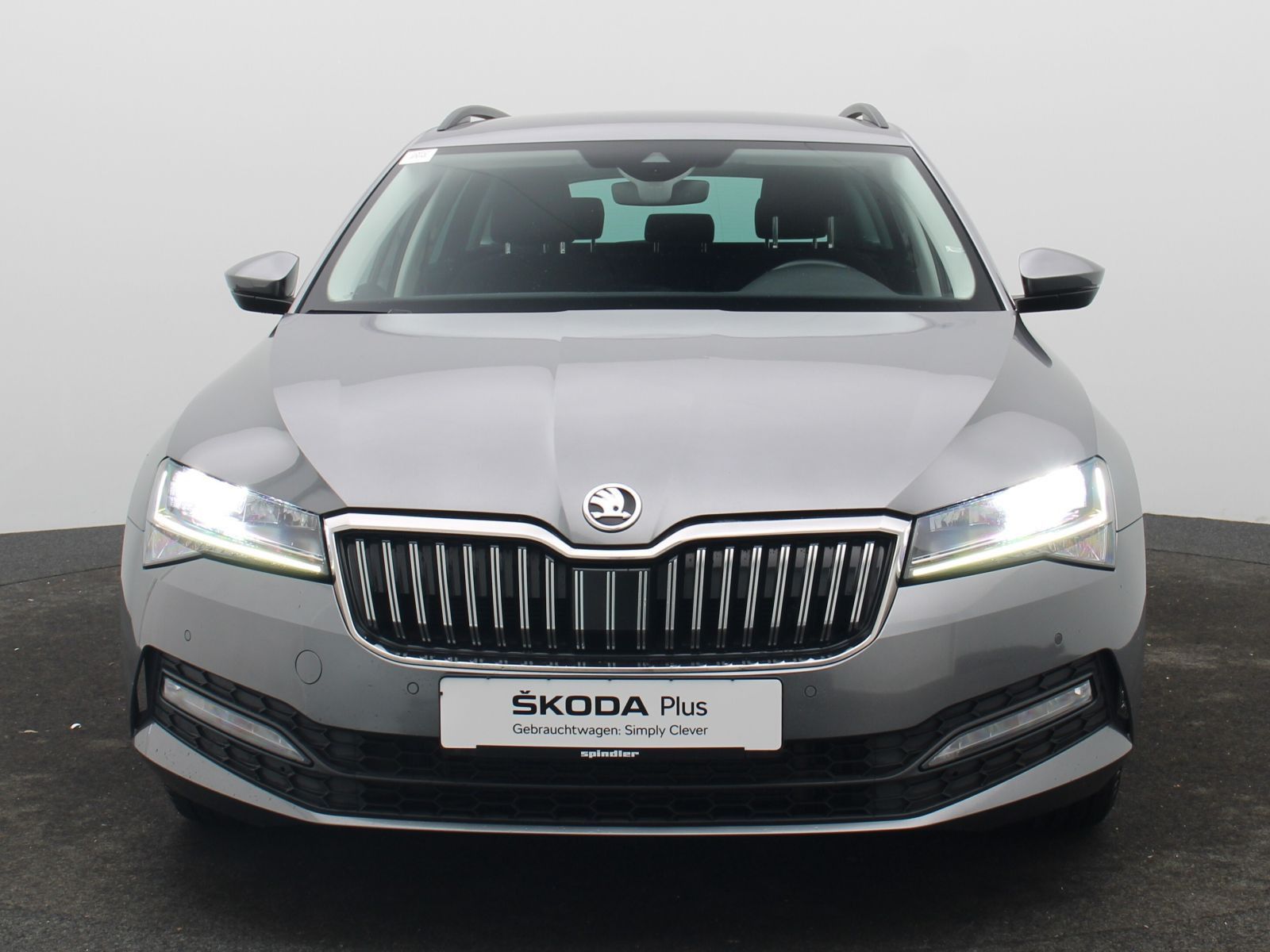 Skoda Superb - Bild 3