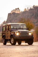 Land Rover Defender - blaue Land Rover Defender