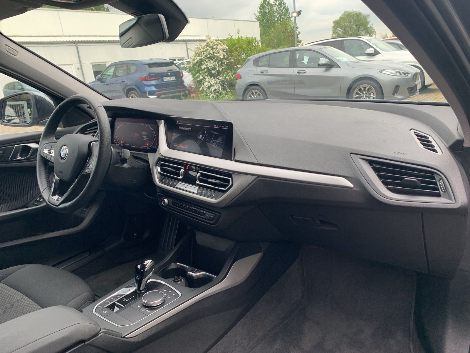 BMW 118i Advantage Aut/LED/Navi/Sitzhzg/PDC foto 11