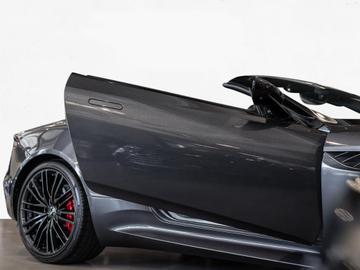 2019 Aston Martin DBS — миниатюра 20