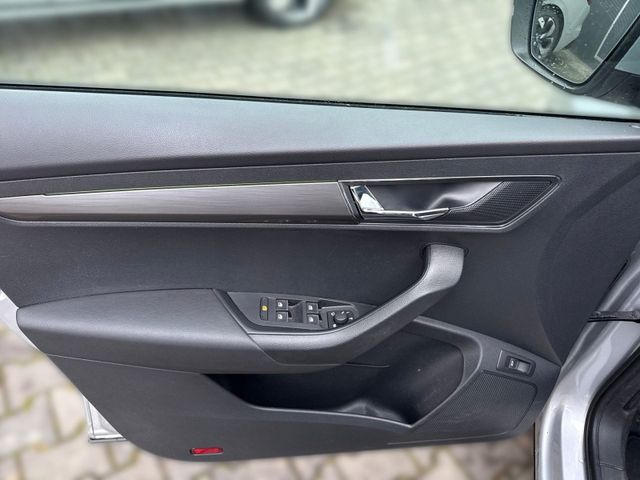 Karoq 1.5 TSI Style PANO*AHK*NAVI*KAM*MEMORY*ACC