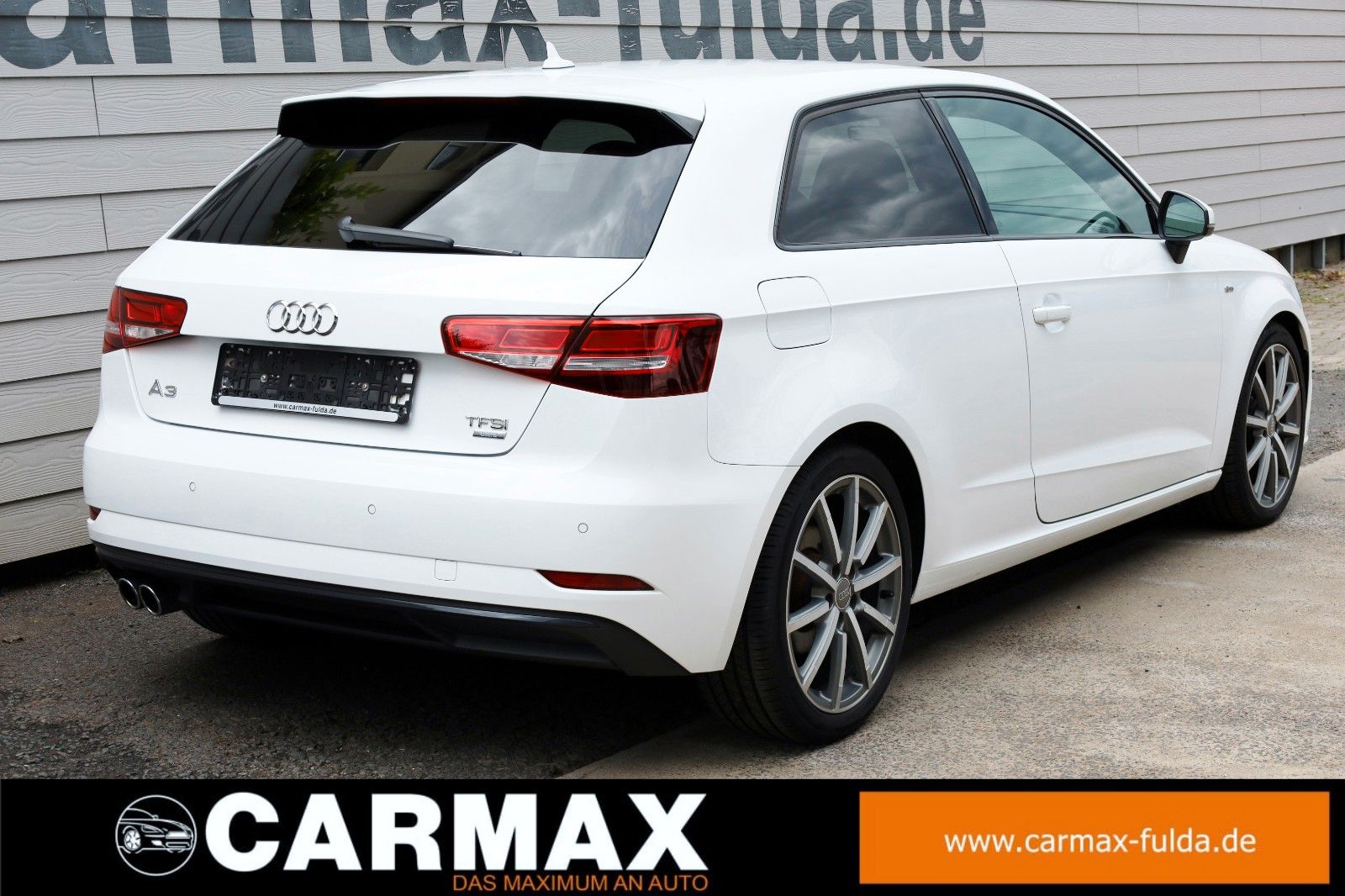Fahrzeugabbildung Audi A3 S Line T.Leder,Navi,Xenon,ACC,SH,PDC,SR+WR