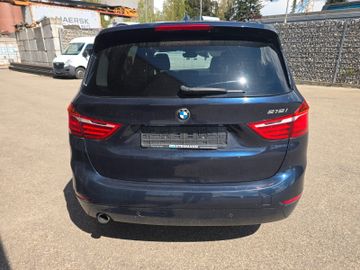 BMW 218 - 5