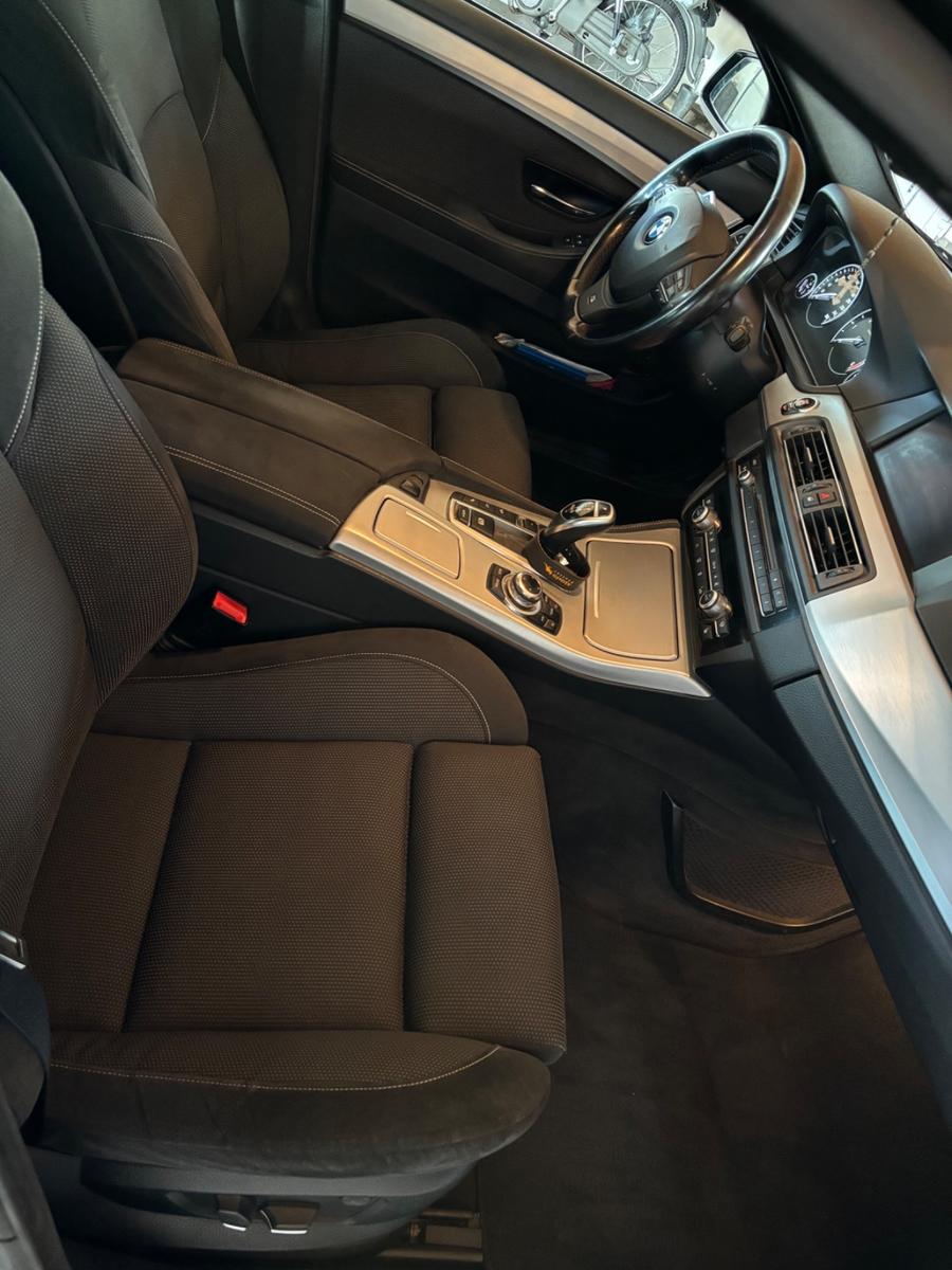 BMW 530d xDrive Touring mit Standheizung