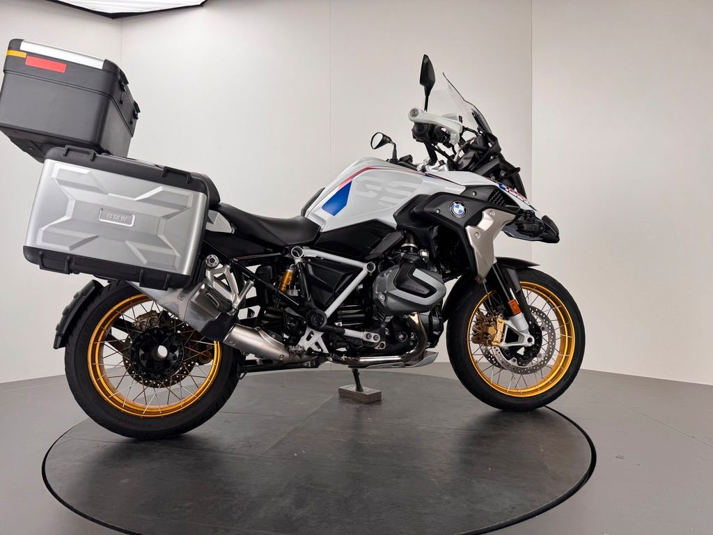 Fahrzeugabbildung BMW R1250 GS RALLYE *4 PAKETE *VARIOKOFFER