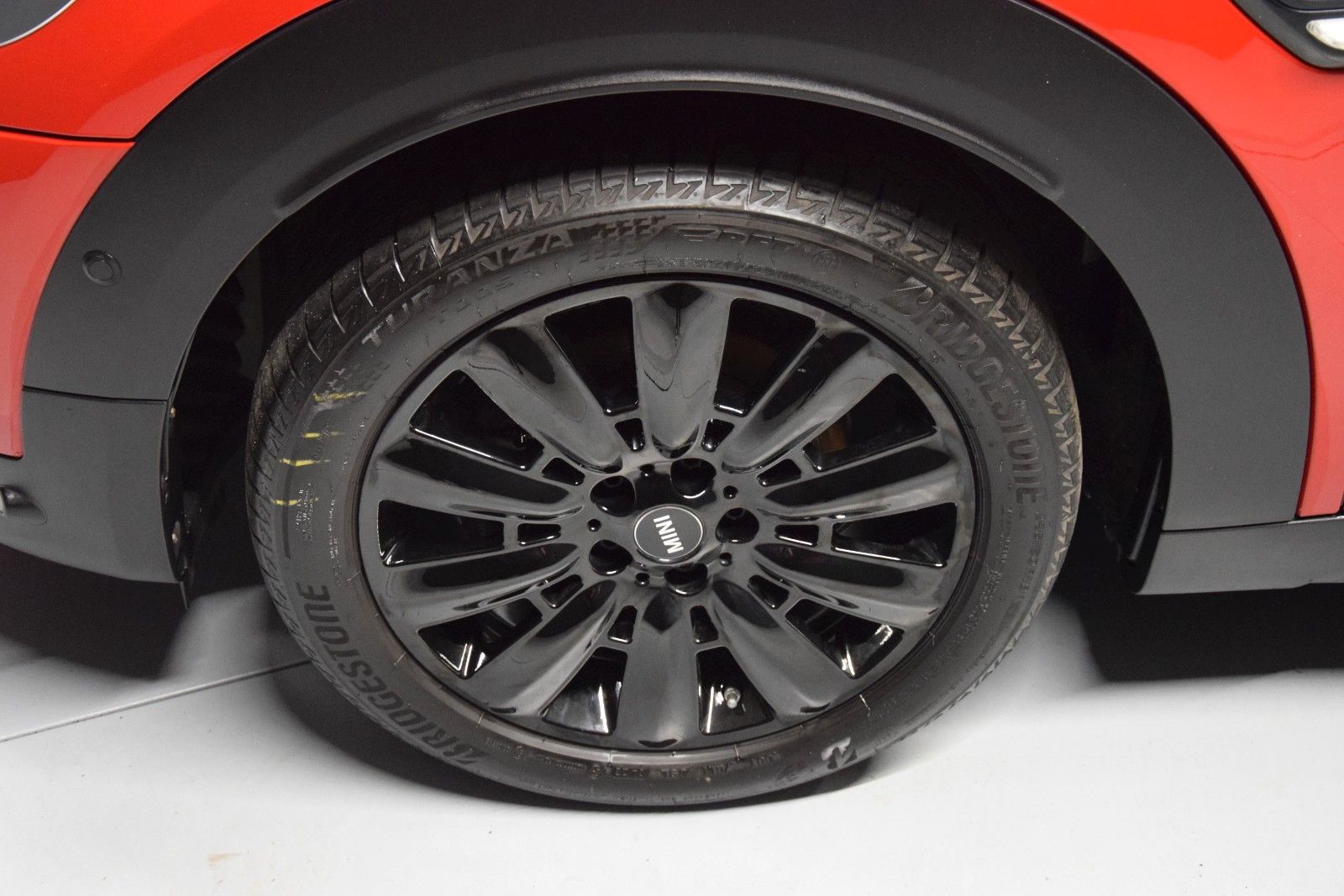 Fahrzeugabbildung MINI Countryman Cooper Yours Trim Pano ACC Memory
