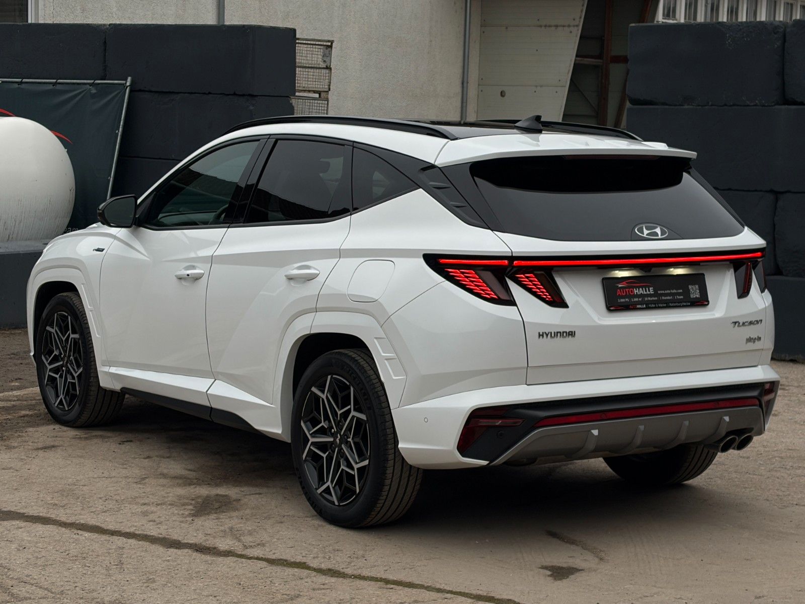 Fahrzeugabbildung Hyundai Tucson 1.6 T-GDI N-Line PHEV 4WD 360° ACC LHZ