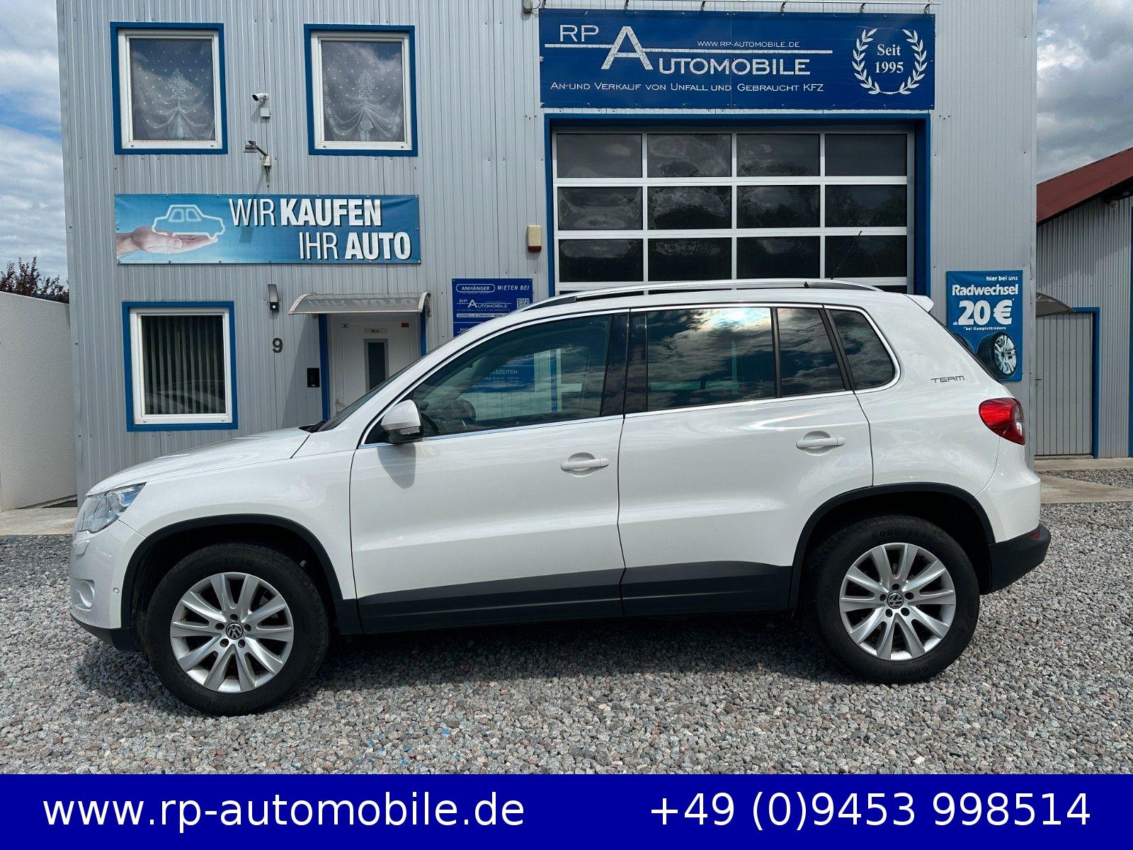 Volkswagen Tiguan Team 4Motion 2.0TDI KLIMA AHK PDC SITZHZG