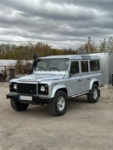 Land Rover Defender 110 TD4 Station Wagon E E - gebrauchte Land Rover Defender aus dem Jahr 2007