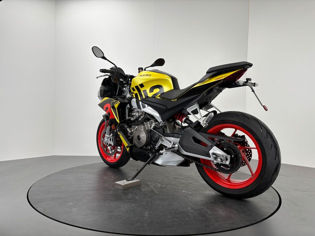 Fahrzeugabbildung Aprilia TUONO 660 *NEUWERTIG *1. HAND