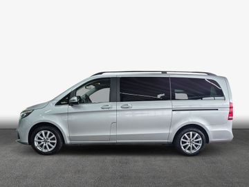 Mercedes V 220 - 4