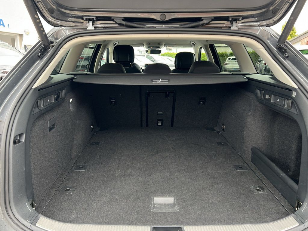 Skoda Superb - Bild 19