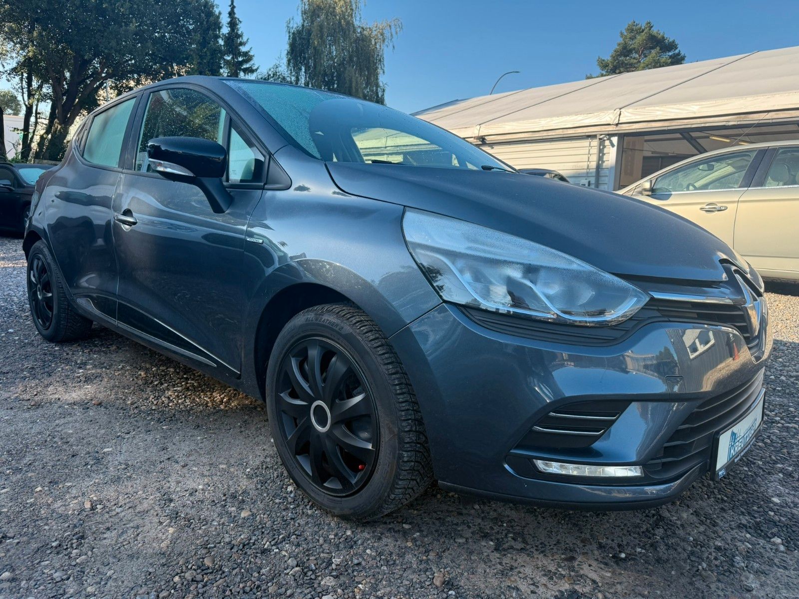 Fahrzeugabbildung Renault Clio IV Limited
