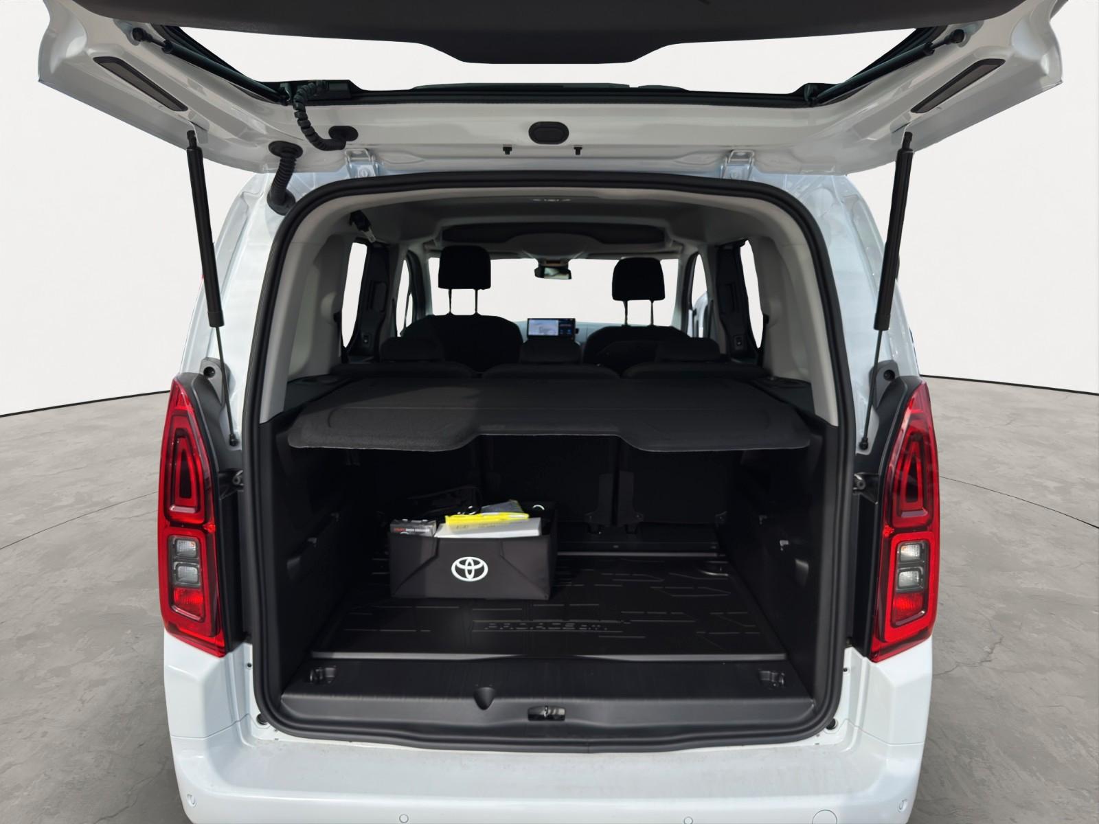 Toyota Proace City Verso L1 Teamplayer Comfort-P. -Navi