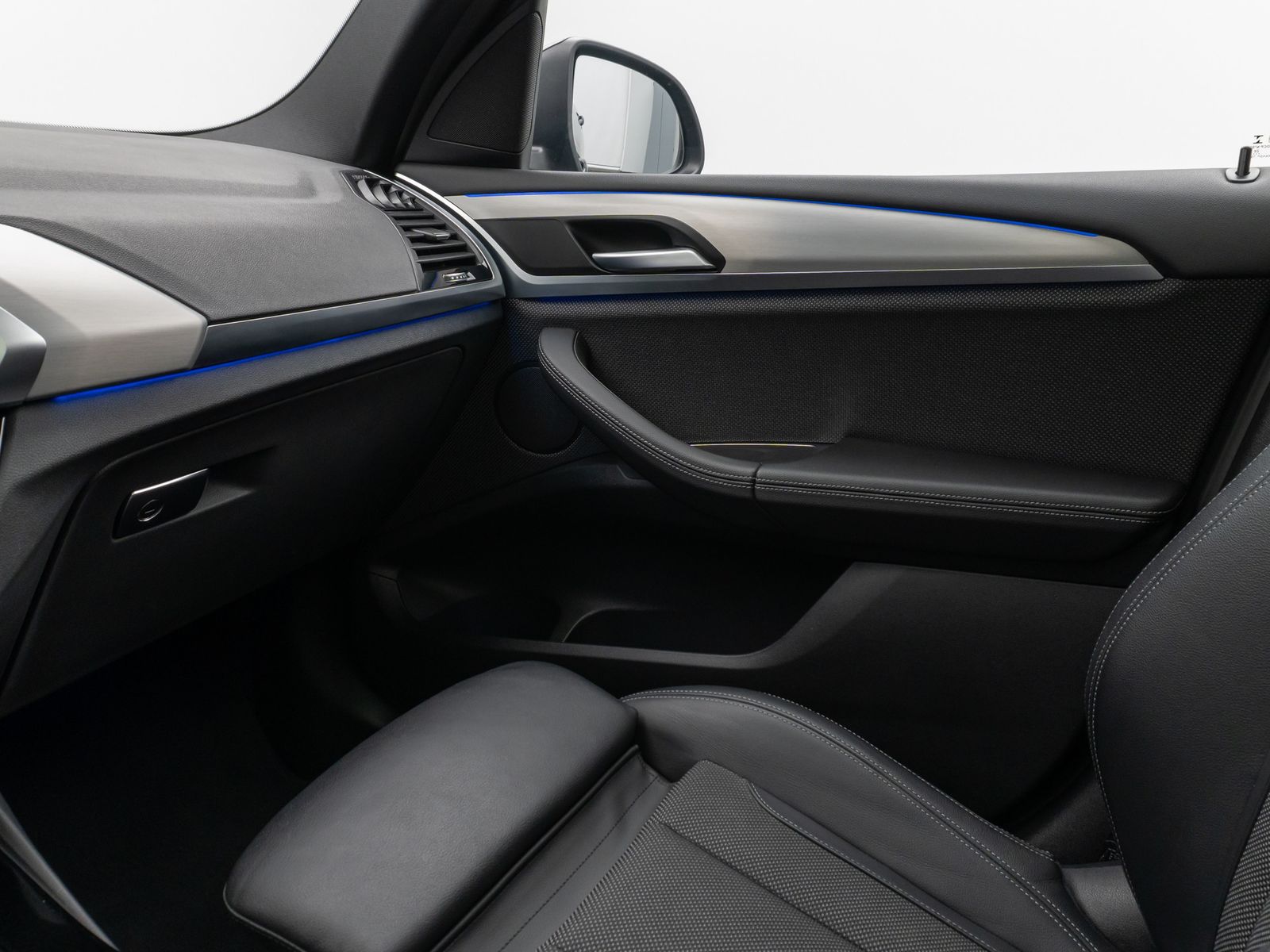 Fahrzeugabbildung BMW X3 xD20d xLine Panorama 360°DAB HiFi AHK Komfort