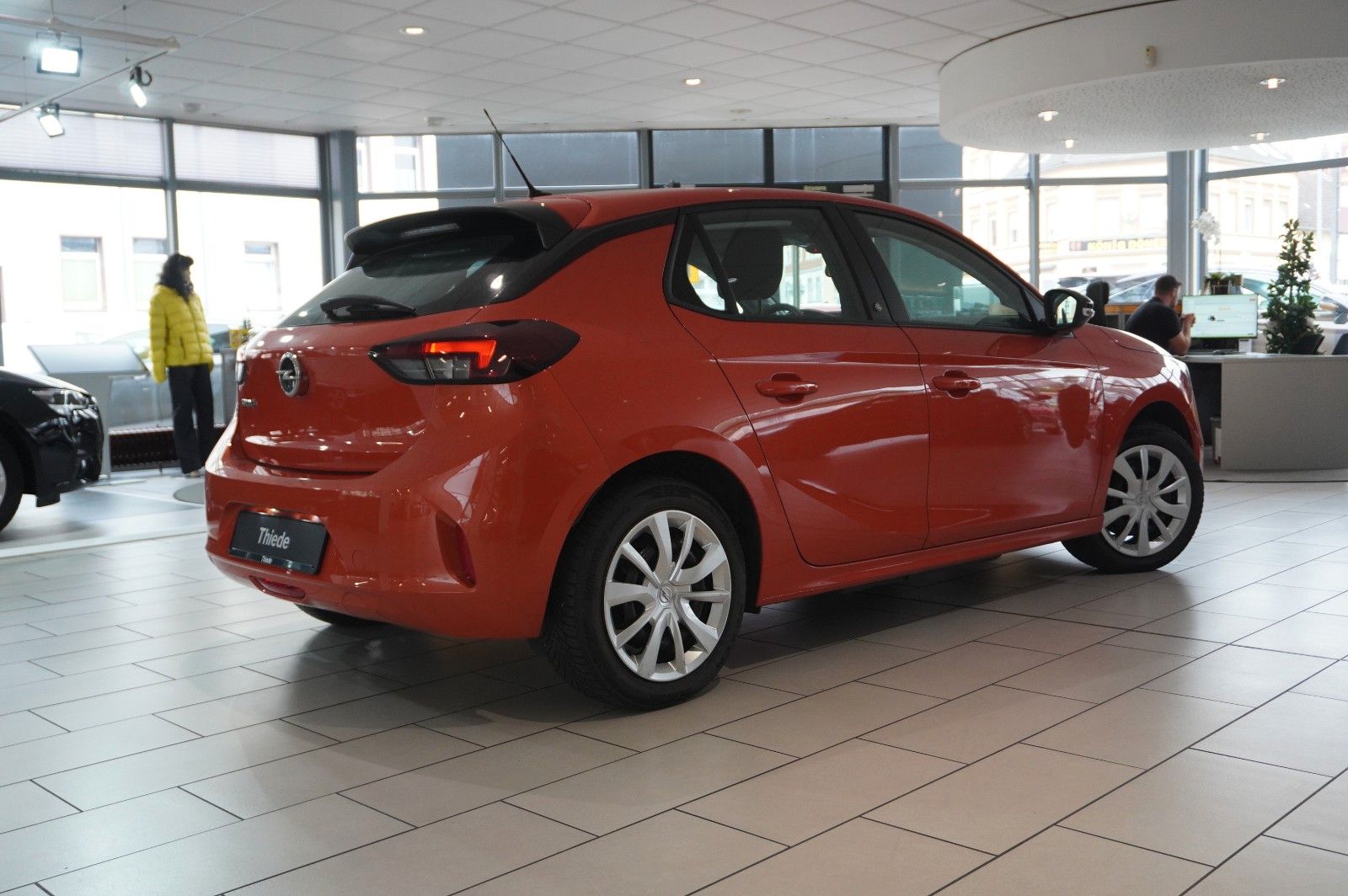 Fahrzeugabbildung Opel Corsa-e F EDITION 7KW NAVI/VIRT/TEMP/DAB/WÄRMEP.