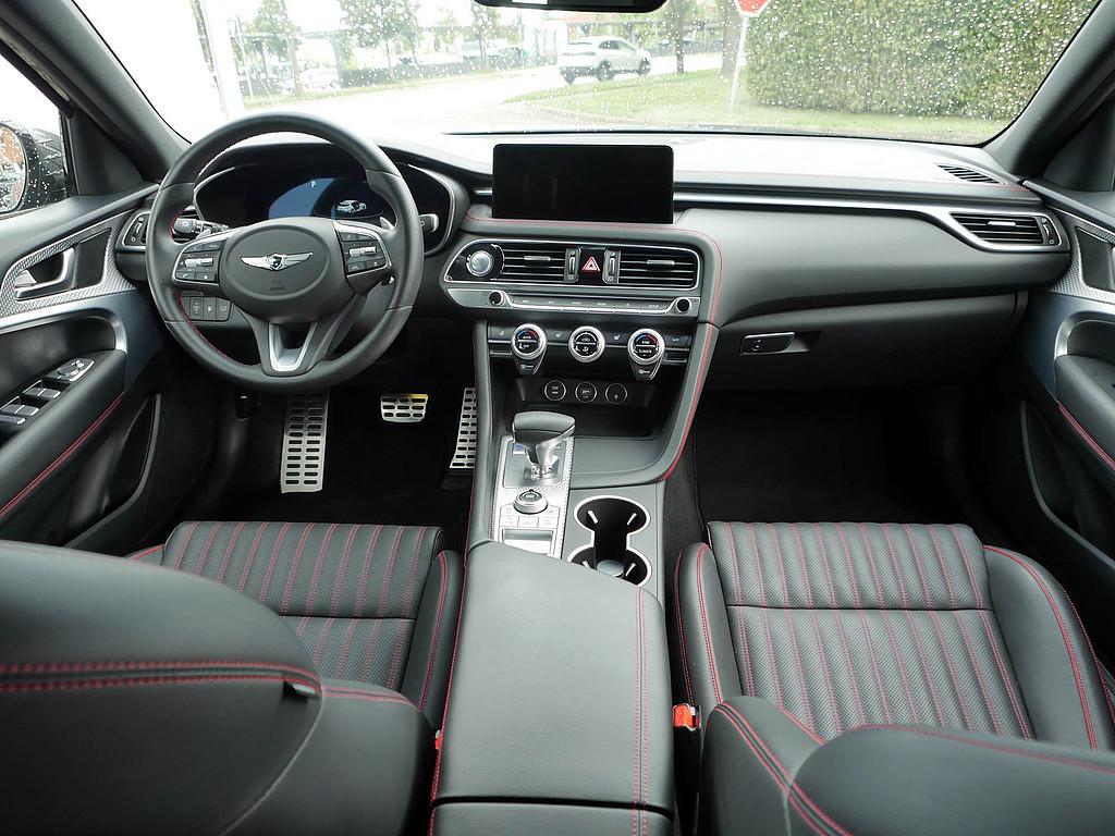 Genesis G70 Shooting Brake 2.2 Sport LED HUD ACC LEDER