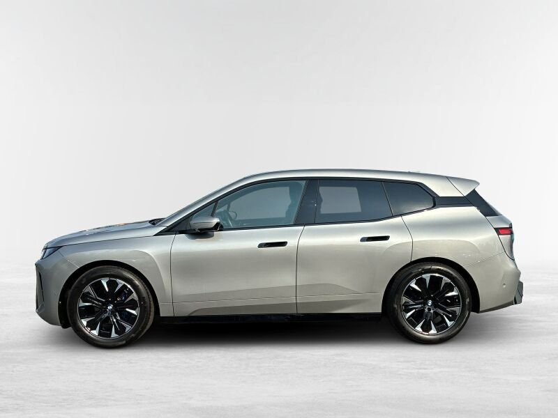 BMW iX xDrive45 M Sportpaket INNOPAKET.AHK.H&K HiFi foto 3