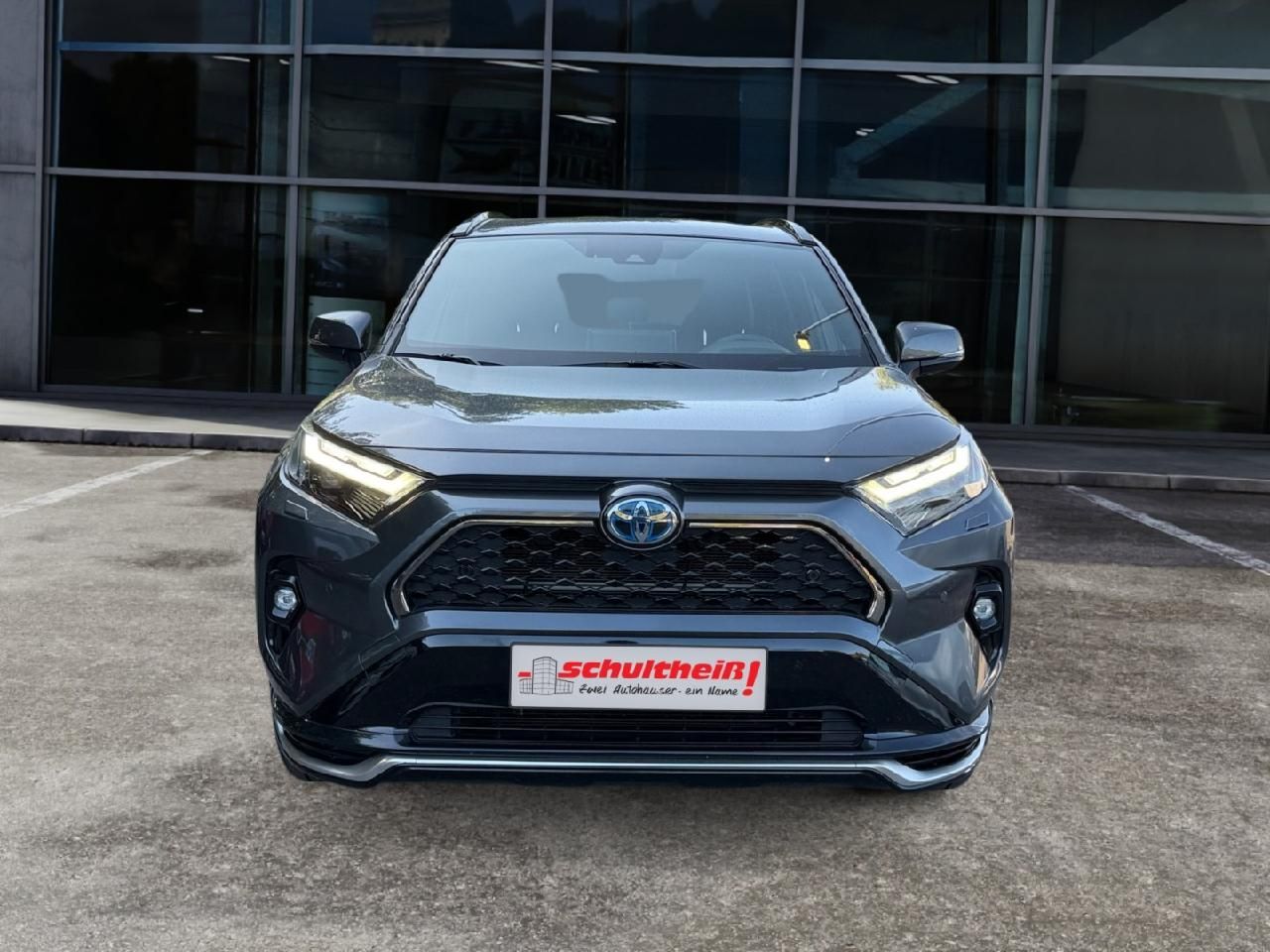 Fahrzeugabbildung Toyota RAV4 Plug-in Hybrid 4x4