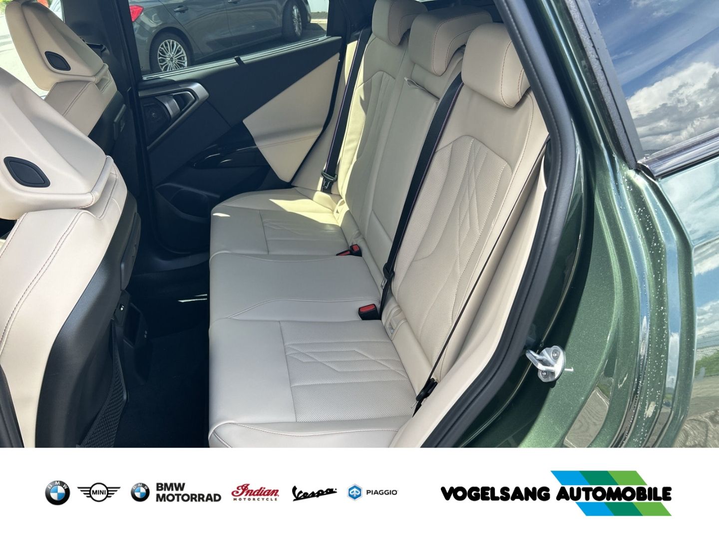 Fahrzeugabbildung BMW X3 M50 xDrive 21'' AHK Panorama-Glasdach Harman/