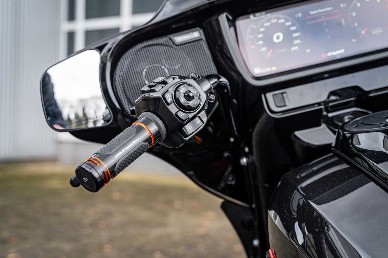 Fahrzeugabbildung Harley-Davidson CVO Street Glide  FLHXSE 121 CUI MY25 kurz. Ver.