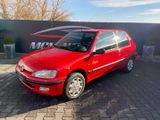 Peugeot 106 Style 1.Hand, sehr guter Zustand - Peugeot 106: 1998