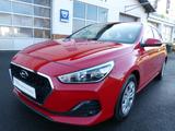 Hyundai i30 Kombi Select 1.6 CRDI [SHZ/AHK/1. HAND] - Hyundai i30 Select mit Diesel-Antrieb