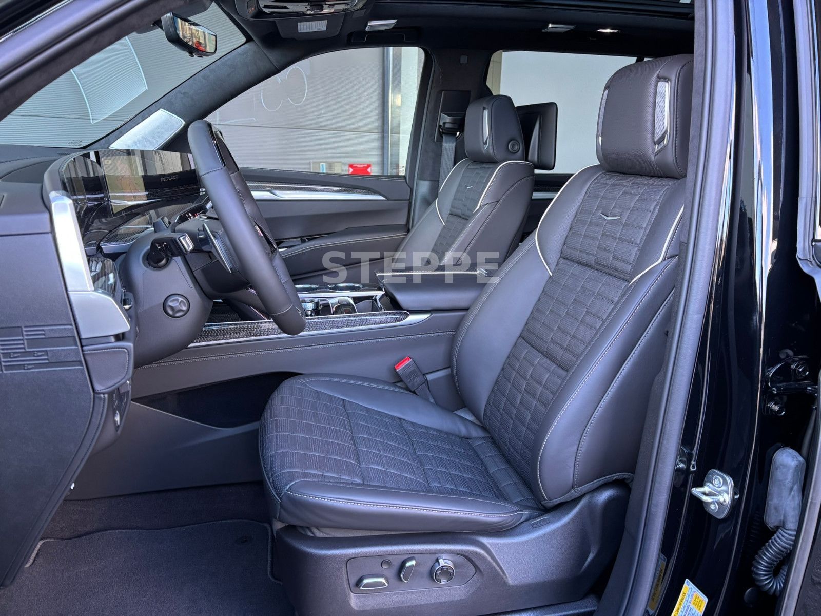 Cadillac Escalade MY26 V-Series 6.2 V8 Supercharged AWD